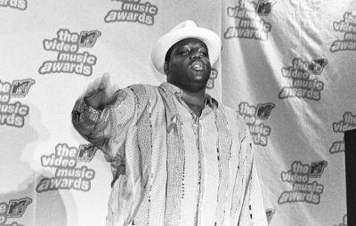 The Notorious B.I.G’s estate settles lawsuit over iconic photos - www.nme.com - New York