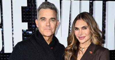 Robbie Williams' wife Ayda Field rushed to hospital as she posts update from A&E - www.dailyrecord.co.uk