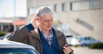 Unusual Alzheimer's symptom neuroscientist says happens when parking a car - www.dailyrecord.co.uk - Britain