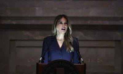 Melania Trump discusses her journey of ‘loss and grief’ in a tribute to her late mother - us.hola.com - county Palm Beach