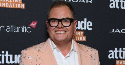 Alan Carr 'looking for love' following split from boyfriend after two months - www.dailyrecord.co.uk