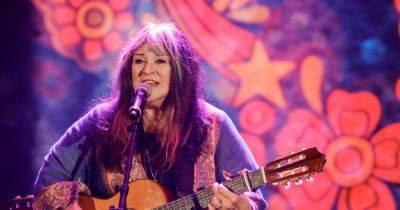Iconic singer Melanie Safka dies aged 76 as family pay heartfelt tribute - www.ok.co.uk - Tennessee