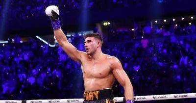 Tommy Fury taking time off boxing after surgery on ‘extremely painful’ injury - www.manchestereveningnews.co.uk - Hague - Poland