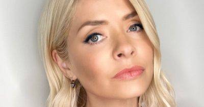 Holly Willoughby's cryptic 'fear and rejection' post after major TV comeback - www.ok.co.uk