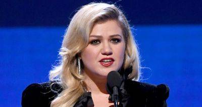 Kelly Clarkson Weighs In On Being Friends with Your Exes - www.justjared.com