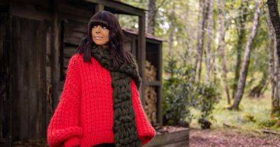Get Claudia Winkleman’s iconic Traitors £329 jumper and £300 scarf for under £30 on Amazon - www.ok.co.uk