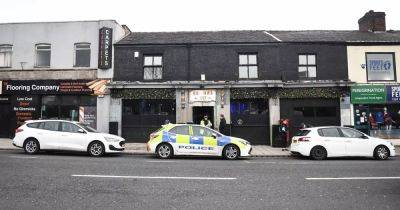 Bar taped off after early-hours attack with men hurt and two arrested - www.manchestereveningnews.co.uk