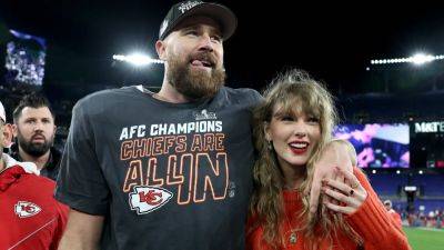 Taylor Swift Celebrated Travis Kelce's Championship Win With a Very '00s Nail Trend - www.glamour.com - Poland - city Baltimore