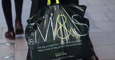 Shoppers who spend £25 at Marks and Spencer can snap up £68-worth of free high-end beauty products and luxury candles - www.manchestereveningnews.co.uk