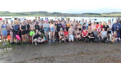 More than 100 people kick off 2024 with New Year's Day Dee Dip - www.dailyrecord.co.uk