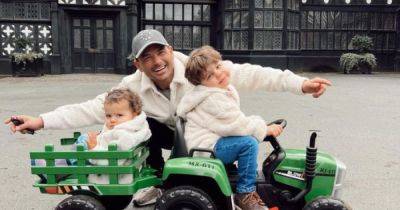 Ryan Thomas fans stunned as he's flooded with same response to adorable baby snap - www.manchestereveningnews.co.uk