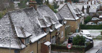 Snow has started falling across England as Met Office issues warning with more forecast - www.manchestereveningnews.co.uk - Britain - London - county Kent
