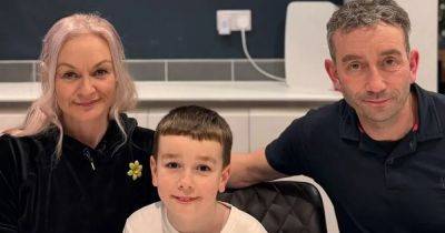 Boy, 7, rushed to hospital after he's 'flattened by whiteboard' at school - www.manchestereveningnews.co.uk