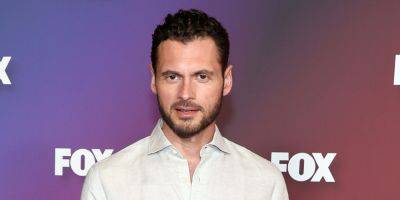 Adan Canto Dead at 42 Following Battle with Appendiceal Cancer - www.justjared.com - USA