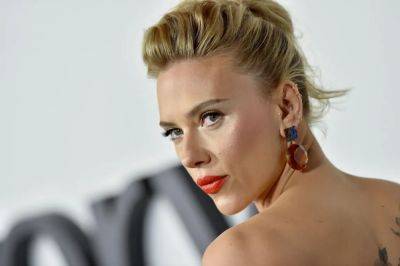 Scarlett Johansson To Star In True Crime Thriller ‘Featherwood’ About Prized FBI Informant Who Infiltrated Neo-Nazi Gang The Aryan Brotherhood; Andrea Arnold Directing & FilmNation Launching Hot EFM Project - deadline.com - USA - Texas - Berlin