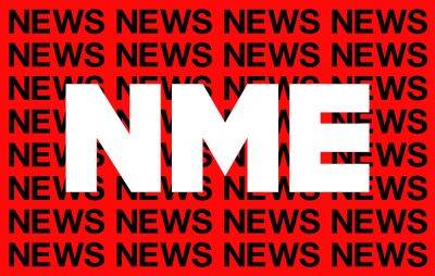 Jamiroquai’s ‘Dynamite’ bassist Derrick McIntyre dies in car crash - www.nme.com
