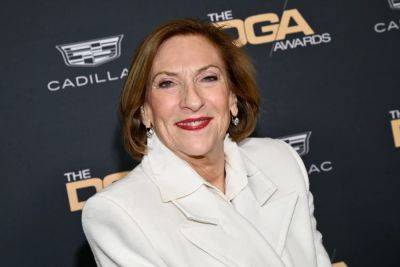 DGA President Lesli Linka Glatter Expresses Support For IATSE & Teamsters; Warns About “Looming” AI Challenges – DGA Awards - deadline.com