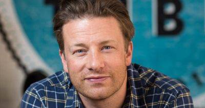 Jamie Oliver's 'great' sausage sandwich recipe with 'oozy' cheese for breakfast - www.dailyrecord.co.uk