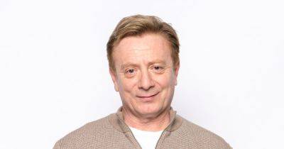 ITV Corrie's Martin Platt actor Sean Wilson says soap is 'in crisis' as it 'loses viewers' - www.ok.co.uk - Britain - New Zealand