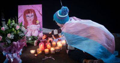 A year on from her tragic death the crowds gathered to remember 'funny' and brave Brianna Ghey - www.manchestereveningnews.co.uk
