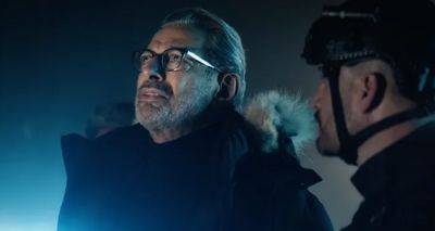 Jeff Goldblum in Apartments.com Super Bowl Commercial 2024: Giant Ant Aliens Want a Place to Rent - www.justjared.com