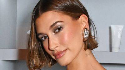 Hailey Bieber Grew Out Her Bob for the First Time in Forever — See Photos - www.glamour.com