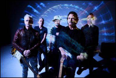 Pearl Jam Announces New Album ‘Dark Matter,’ Plots World Tour - variety.com - Britain - Malibu - Seattle - city Columbia - city Murder