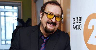 BBC Radio 2 Steve Wright's secret heartaches from divorce to career blows - www.dailyrecord.co.uk - Britain - USA
