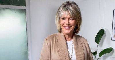 Loose Women's Ruth Langsford fans make same claim after showing 'phase' in throwback snap - www.manchestereveningnews.co.uk