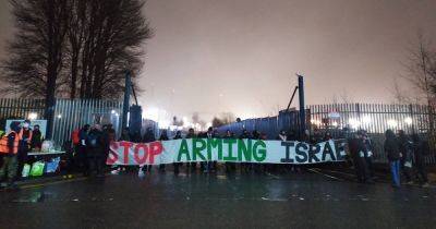 Pro-Palestine activists blockade BAE Systems site in Glasgow as they call for a ceasefire - www.dailyrecord.co.uk - Britain - USA - Israel - Palestine - Yemen