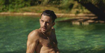 'Wicked' Star Jonathan Bailey Goes Shirtless in New Orlebar Brown Campaign! - www.justjared.com - Britain
