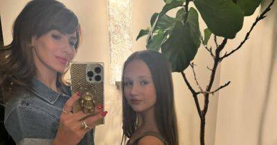 Hilaria Baldwin divides fans as she shares pic of daughter Carmen, 10, wearing full-face of makeup - www.ok.co.uk
