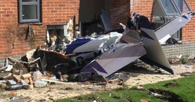 Pilot bailed out of plane moments before it crashed into block of flats - www.manchestereveningnews.co.uk - Germany