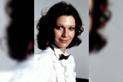 Pamela Salem, James Bond actress, dead at 80 - nypost.com - Britain - Florida - city Salem