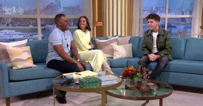 Coronation Street's Mason star stuns Rochelle Humes in This Morning appearance over famous dad as she says 'I didn't realise' - www.manchestereveningnews.co.uk