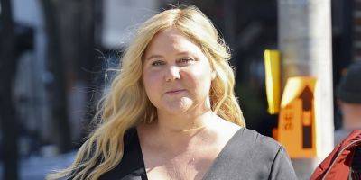 Amy Schumer Films 'Kinda Pregnant' in New York After Revealing Cushing Syndrome Diagnosis - www.justjared.com - New York - New York