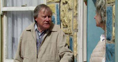 Coronation Street fans say 'it's overdue' for Roy Cropper as they predict killer twist - www.manchestereveningnews.co.uk