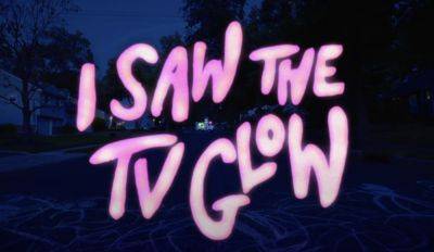 A24 debuts the trailer for festival fave ‘I Saw The TV Glow’ - www.thehollywoodnews.com - Britain - USA - Germany - Berlin