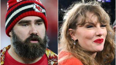 Jason Kelce Says the NFL Would be ‘Foolish’ Not to Show Taylor Swift During Games, Actually - www.glamour.com - Taylor - county Swift