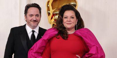 Melissa McCarthy & Husband Ben Falcone Make Rare Red Carpet Appearance at Oscars 2024 - www.justjared.com - Hollywood