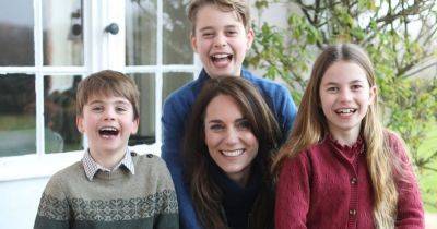 Kate Middleton's Mother's Day photo: Editing 'mistakes' made as family photo is recalled - www.ok.co.uk