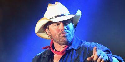 Toby Keith Confirmed to Enter Country Music Hall of Fame Weeks After Death - www.justjared.com - Tennessee