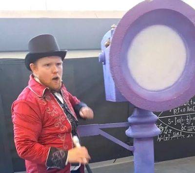 ‘Willy Wonka’ UK Event Promoter Issues Second Apology, Promises Refunds - deadline.com - Britain