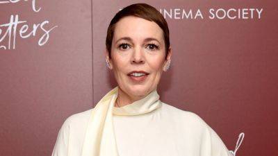 Olivia Colman On Pay Disparity In Hollywood: “If I Was Oliver Colman, I’d Be Earning A F*** Of A Lot More Than I Am” - deadline.com - Hollywood