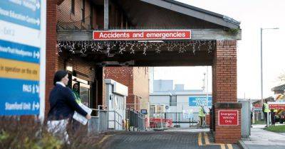 Warnings issued over 'extremely busy' A+E departments at several Greater Manchester hospitals - www.manchestereveningnews.co.uk - Centre - Manchester