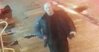 Police issue CCTV image of man in connection with attempted Glasgow robbery - www.dailyrecord.co.uk - Scotland - Beyond