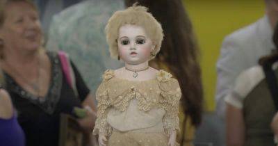 Antiques Roadshow guests 'terrified' by doll as they spot creepy detail - www.ok.co.uk - France - USA - New Orleans - county Leon