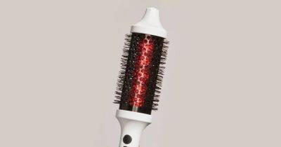 This new £90 hot brush uses infra red to create damage-free 90s supermodel hair in minutes - www.ok.co.uk