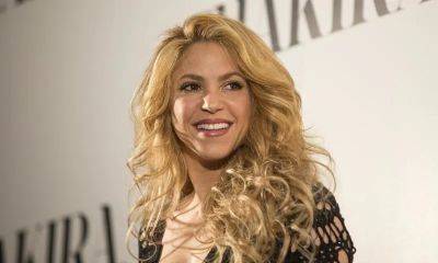 Shakira’s song ‘Nassau’ hints at a new love interest: Is she dating again? - us.hola.com - Colombia - city Nassau