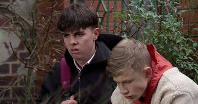 Coronation Street fans hope Mason 'gets what's coming' as he stitches up Dylan - www.ok.co.uk - county Mason